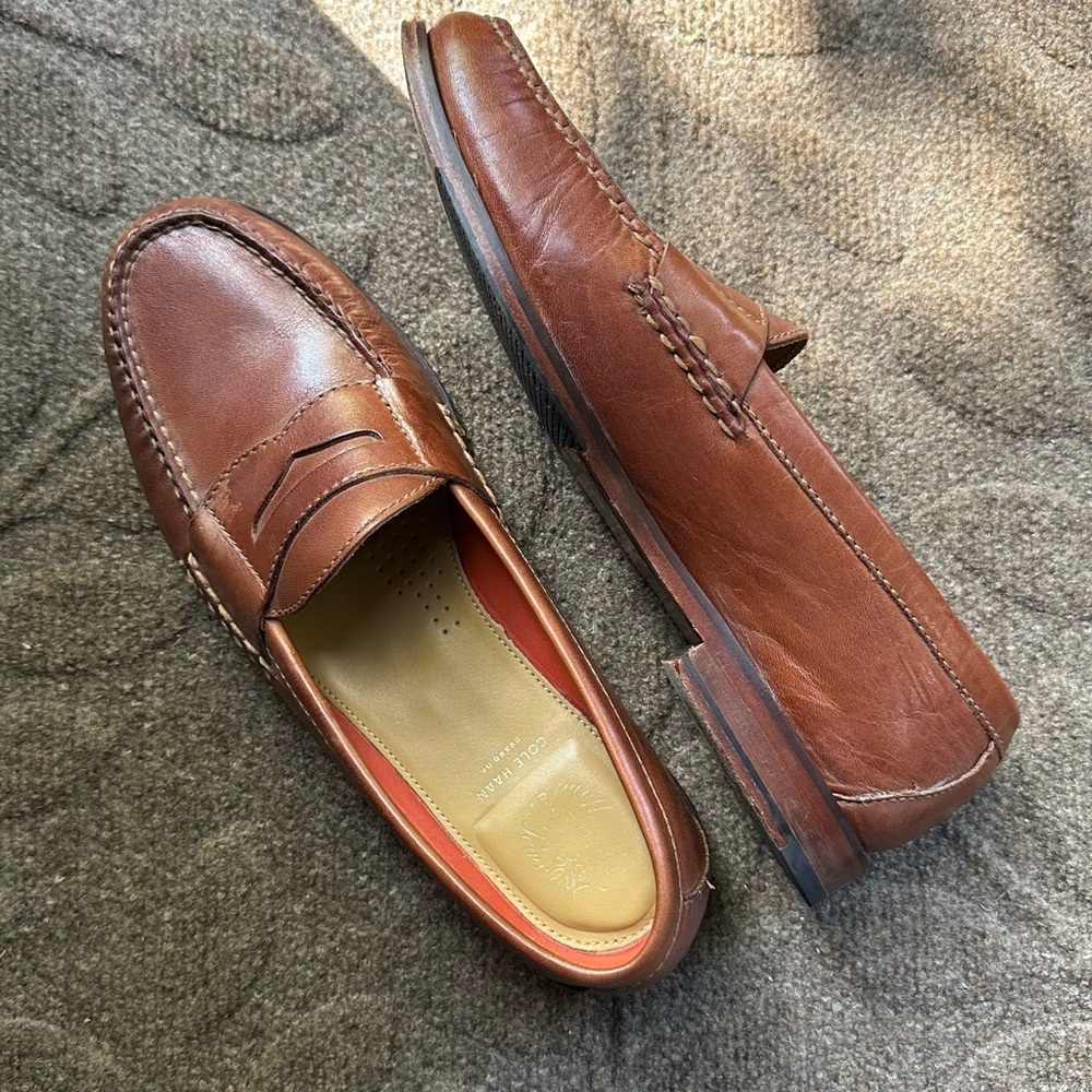 Men's Cole Haan Sz 9 Grand OS Pinch Hand Sewn Tan Leather Penny Loafer 2013